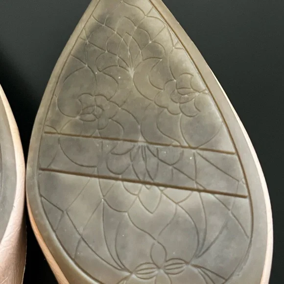 Abella True Comfort Stella Nude Pumps Size 9.5 Women’s - Picture 9 of 16